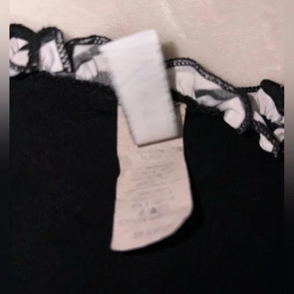 L&B Black Long Sleeve Dress with Cross Design - Picture 4 of 4